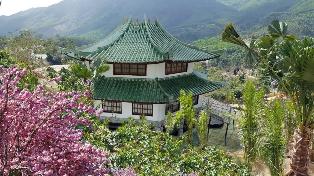 Tắm Onsen tại Suối kho&aacute;ng n&oacute;ng N&uacute;i Thần T&agrave;i &ndash; Đ&agrave; Nẵng 3