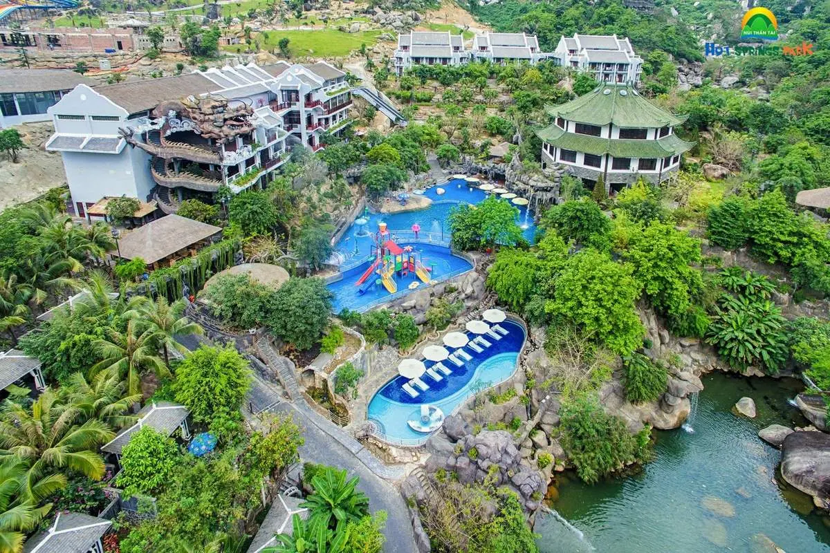 Tắm Onsen tại Suối kho&aacute;ng n&oacute;ng N&uacute;i Thần T&agrave;i &ndash; Đ&agrave; Nẵng 5