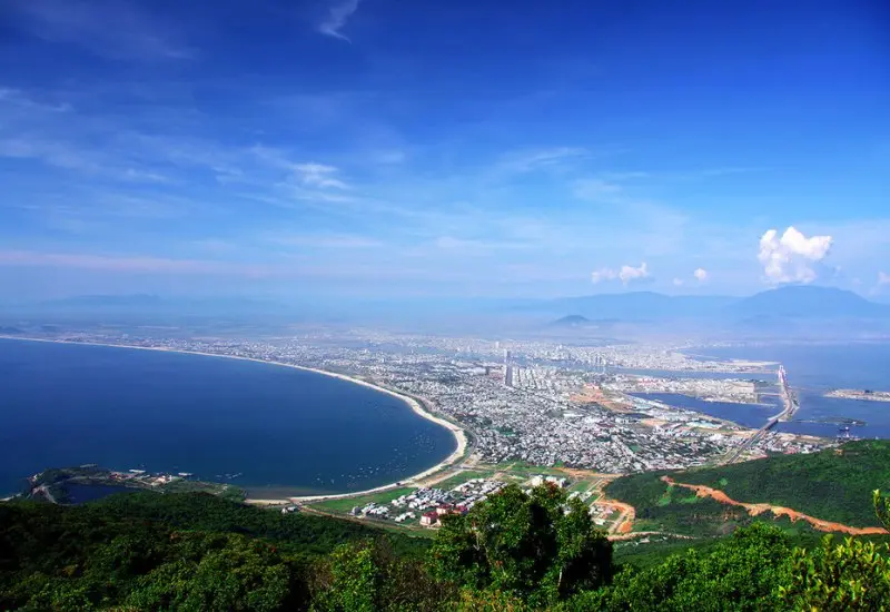Top 7 cảnh đẹp Đ&agrave; Nẵng nổi tiếng bạn nhất định n&ecirc;n gh&eacute; thăm 3