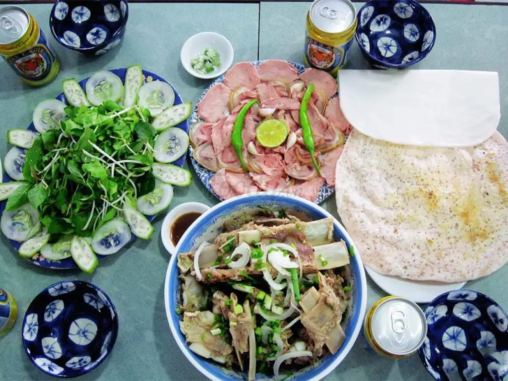 B&ecirc; thui Cầu Mống - Đặc sản kh&ocirc;ng thể bỏ qua trong h&agrave;nh tr&igrave;nh trải nghiệm m&oacute;n ngon Đ&agrave; Nẵng 4