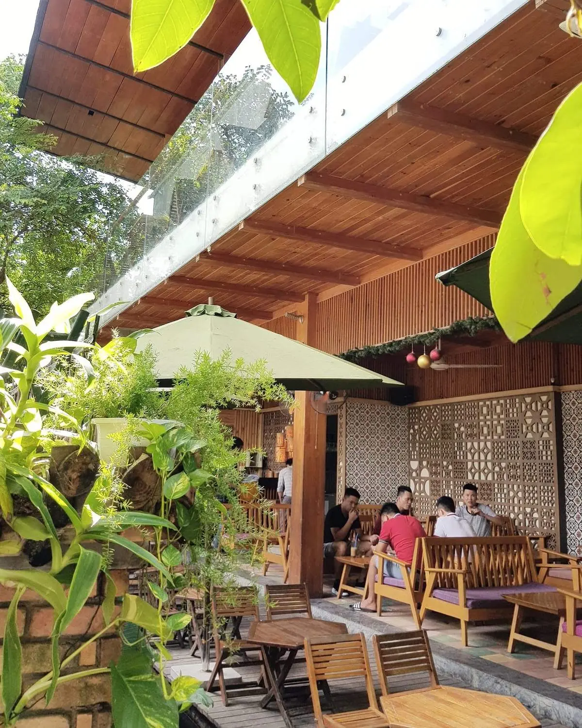 Đắm ch&igrave;m v&agrave;o thi&ecirc;n nhi&ecirc;n cực chill ở qu&aacute;n Nia Cafe Đ&agrave; Nẵng 7