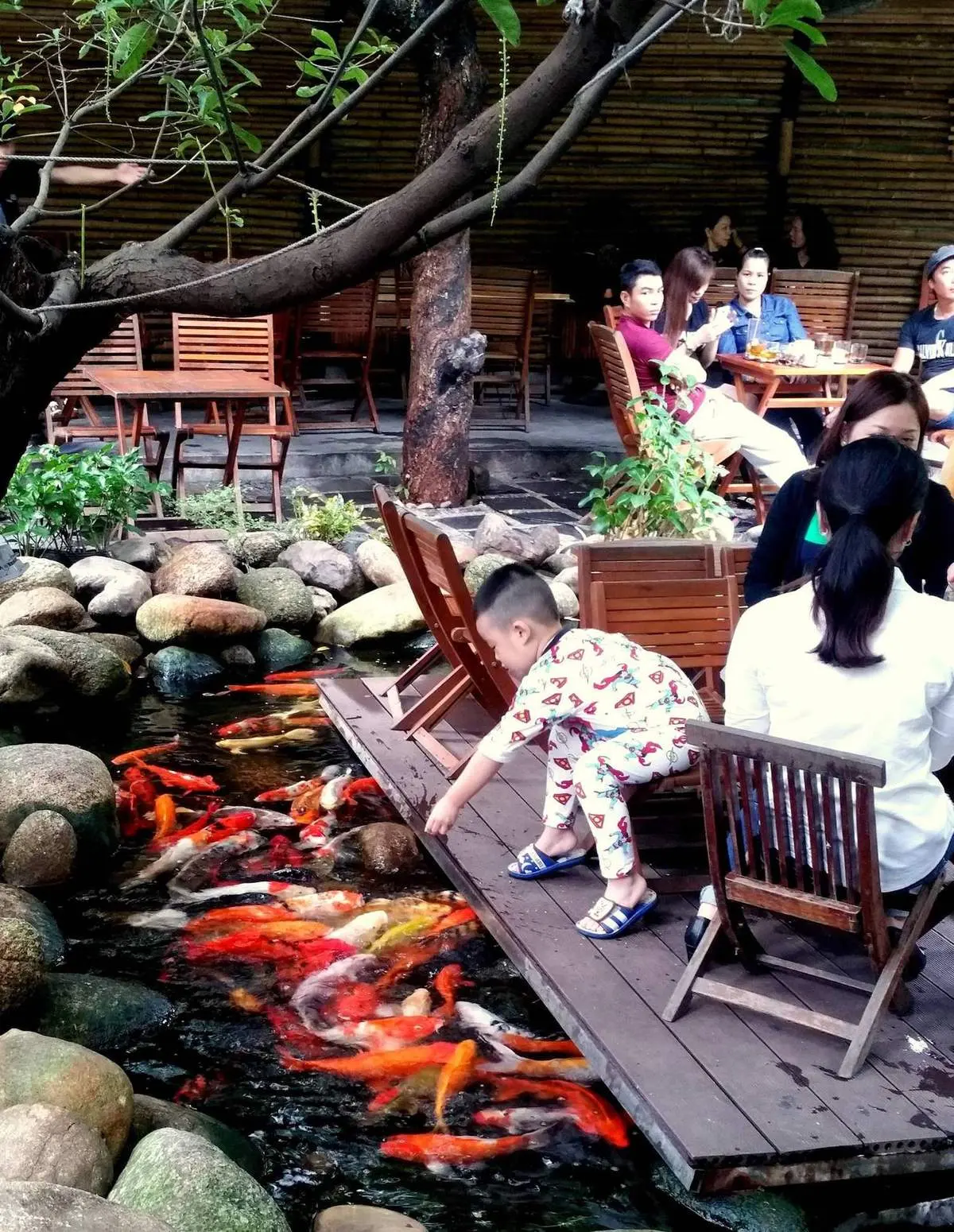 Đắm ch&igrave;m v&agrave;o thi&ecirc;n nhi&ecirc;n cực chill ở qu&aacute;n Nia Cafe Đ&agrave; Nẵng 9