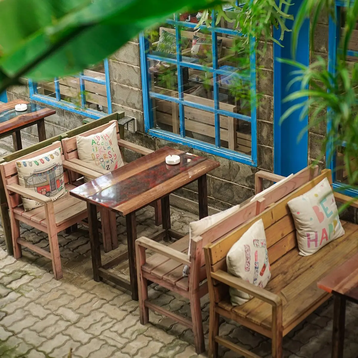 Đến Le Petit Caf&eacute;, ngồi g&oacute;c n&agrave;o cũng cho ra đời những bức ảnh triệu like 8