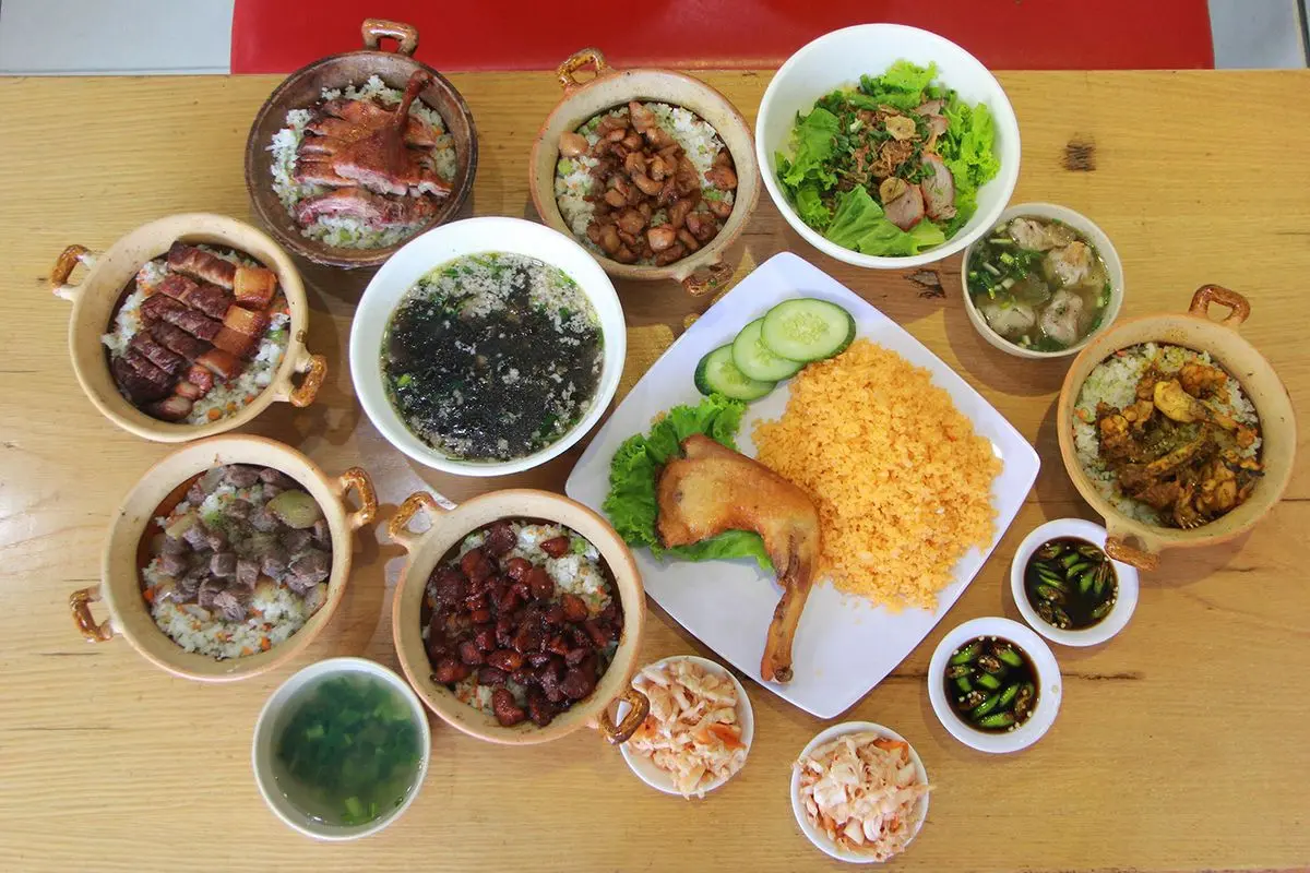 Điểm danh 6 qu&aacute;n ăn trưa Đ&agrave; Nẵng ngon b&aacute; ch&aacute;y 4