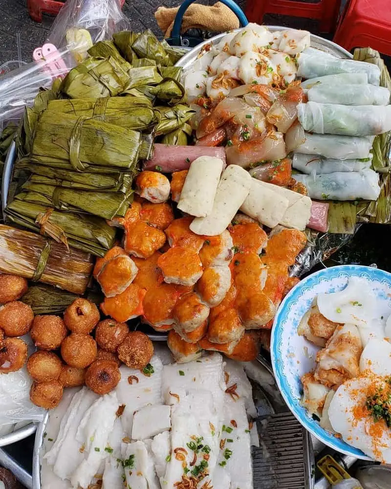 Gh&eacute; ăn b&aacute;nh nậm lọc qu&aacute;n B&agrave; B&eacute; nổi tiếng ở Đ&agrave; Nẵng 4