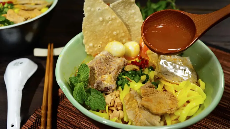 Gh&eacute; lại thưởng thức m&igrave; Quảng số 1A Hải Ph&ograve;ng Đ&agrave; Nẵng &ndash; M&oacute;n ăn đại diện văn h&oacute;a ẩm thực miền Trung 3