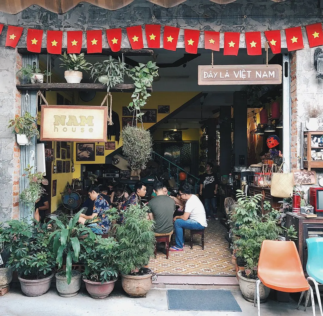 Gh&eacute; thăm NAM house Coffee - Ng&ocirc;i nh&agrave; cổ k&iacute;nh giữa l&ograve;ng Đ&agrave; Nẵng 4