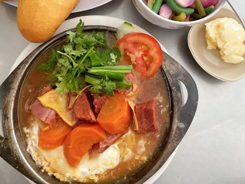 Gợi &yacute; 10 qu&aacute;n b&aacute;nh m&igrave; chảo Đ&agrave; Nẵng ngon bất bại v&agrave; nổi tiếng nhất 9