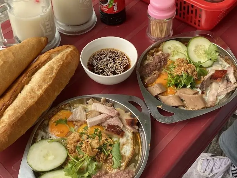 Gợi &yacute; 10 qu&aacute;n b&aacute;nh m&igrave; chảo Đ&agrave; Nẵng ngon bất bại v&agrave; nổi tiếng nhất 4