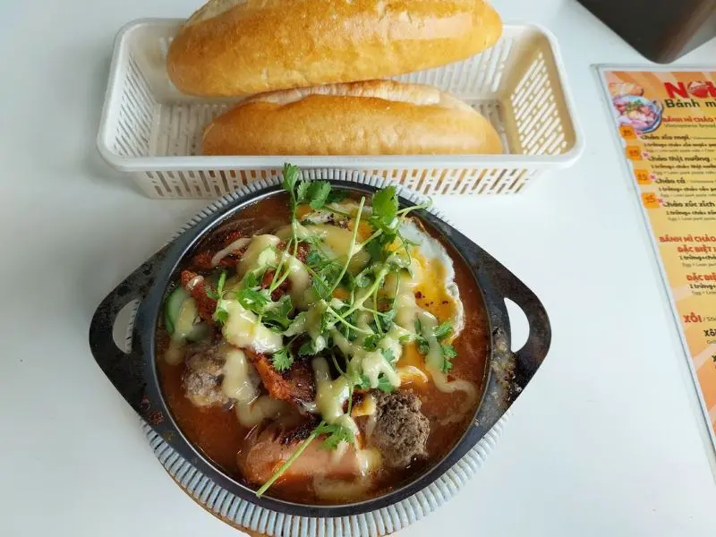 Gợi &yacute; 10 qu&aacute;n b&aacute;nh m&igrave; chảo Đ&agrave; Nẵng ngon bất bại v&agrave; nổi tiếng nhất 11