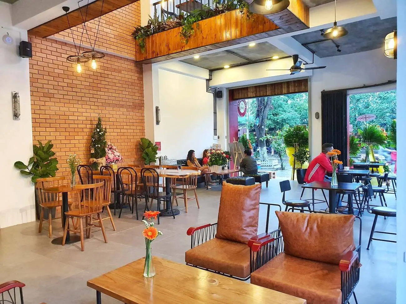 Grand T Coffee Da Nang - Điểm check-in c&oacute; một kh&ocirc;ng hai ở th&agrave;nh phố biển 9