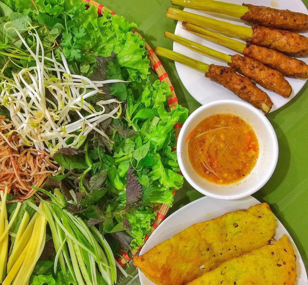 Kinh nghiệm ăn uống tại Đ&agrave; Nẵng bạn đ&atilde; biết chưa? 5