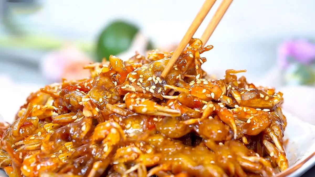 Kinh nghiệm mua đặc sản l&agrave;m qu&agrave; khi du lịch tại Đ&agrave; Nẵng 3