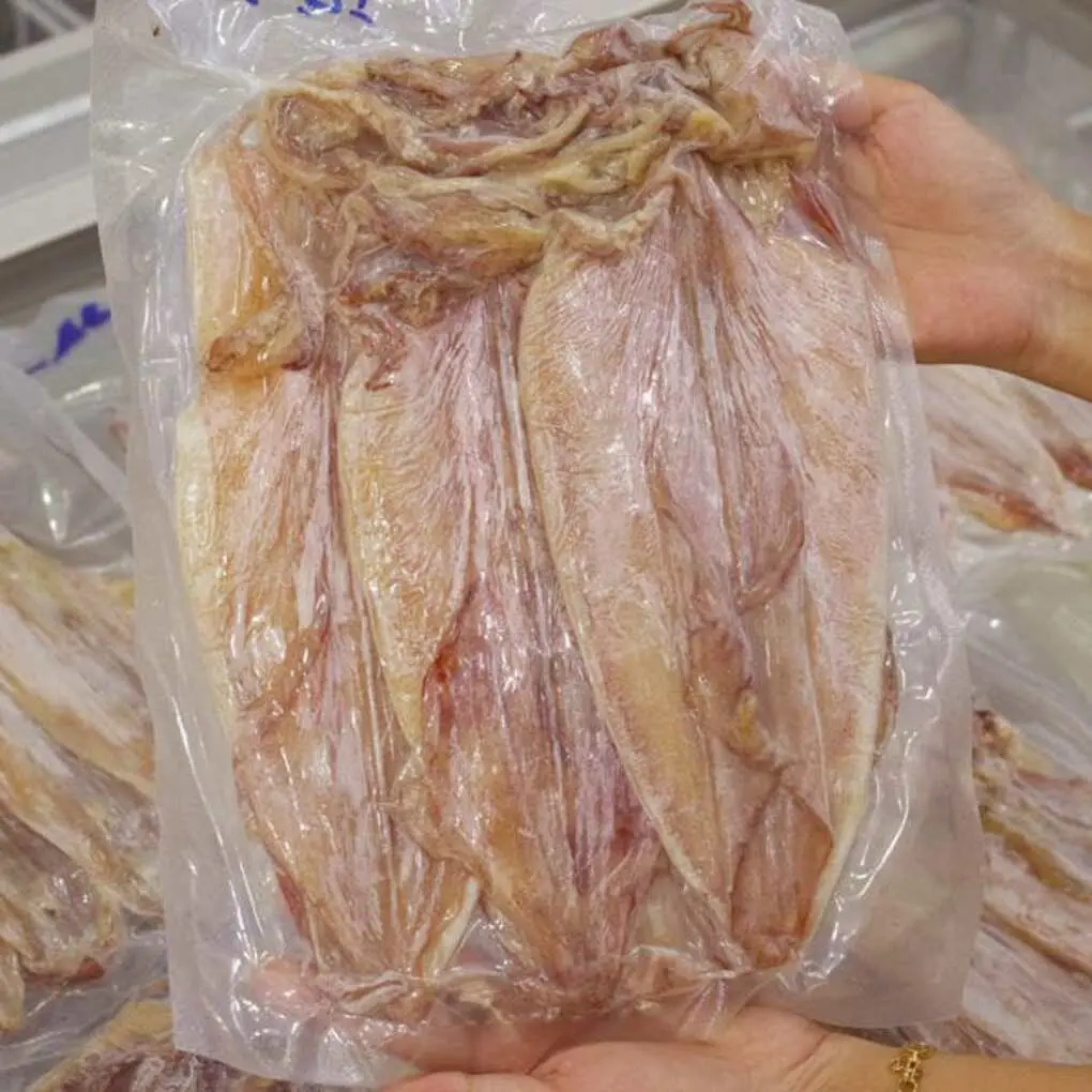 Mực kh&ocirc; Đ&agrave; Nẵng &ndash; Đặc sản trứ danh được c&aacute;c t&iacute;n đồ ăn uống săn đ&oacute;n 7
