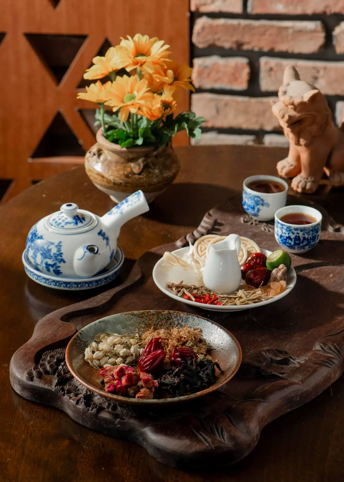 Muốn họp mặt bạn b&egrave;, nhớ ngay đến Fil&rsquo;s Cafe 9
