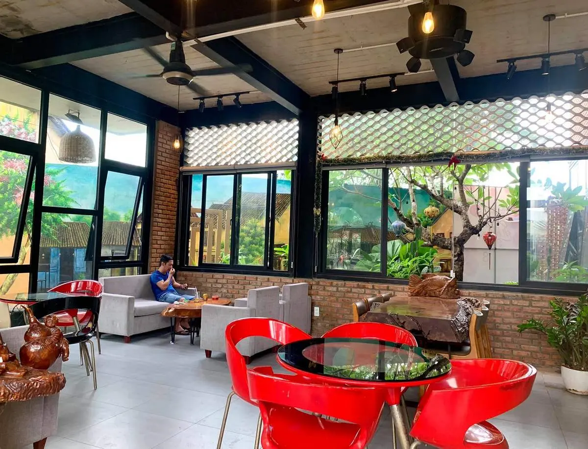Nice Home Coffee &ndash; Qu&aacute;n caf&eacute; thu h&uacute;t giới trẻ với thiết kế kh&ocirc;ng gian ấn tượng 13
