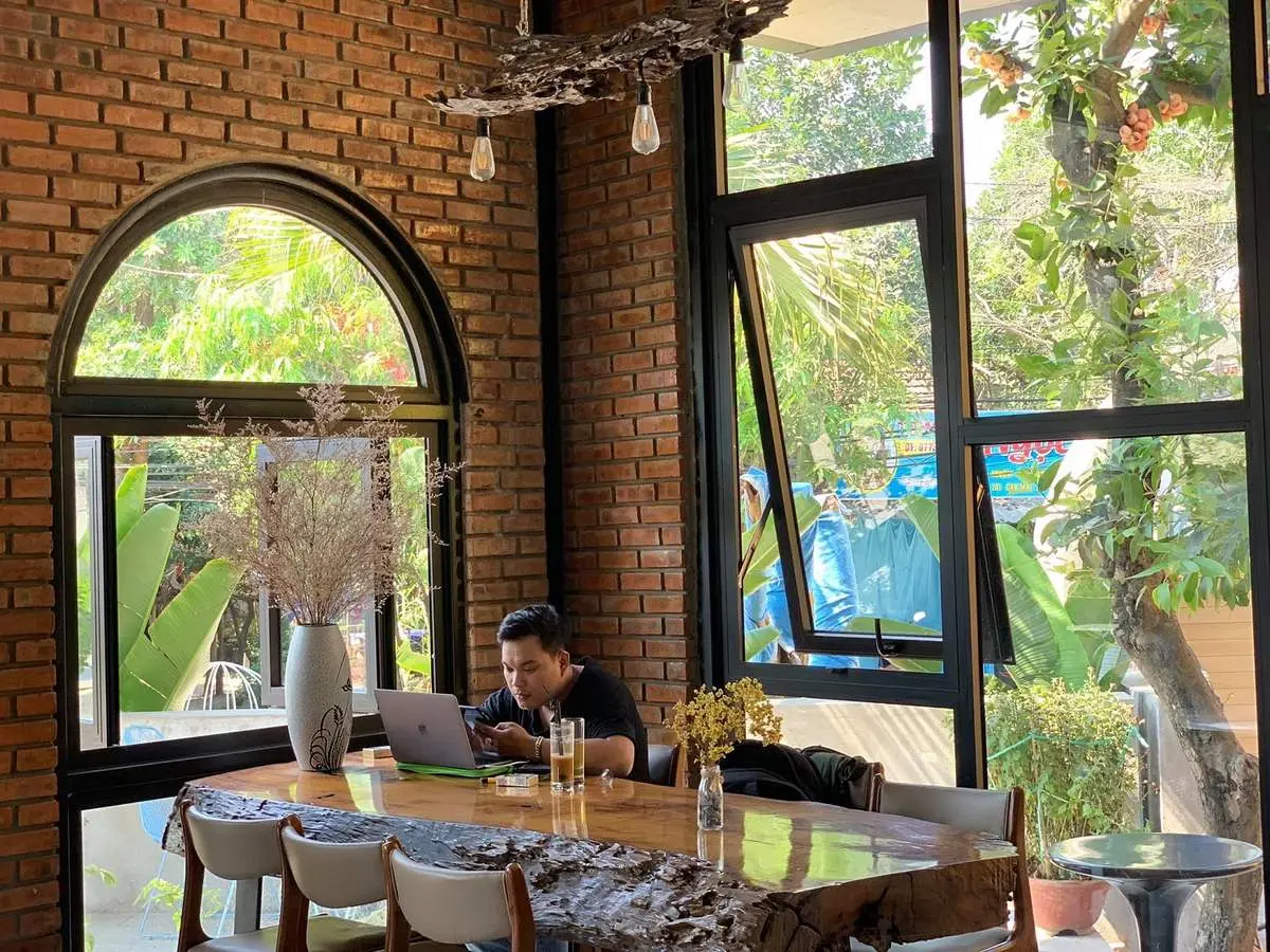 Nice Home Coffee &ndash; Qu&aacute;n caf&eacute; thu h&uacute;t giới trẻ với thiết kế kh&ocirc;ng gian ấn tượng 6