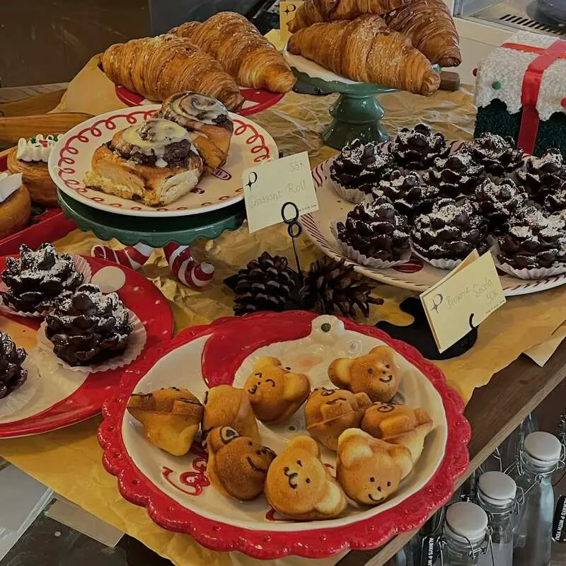 P Coffee: Kh&ocirc;ng gian cafe sang trọng giữa l&ograve;ng Đ&agrave; Nẵng 11