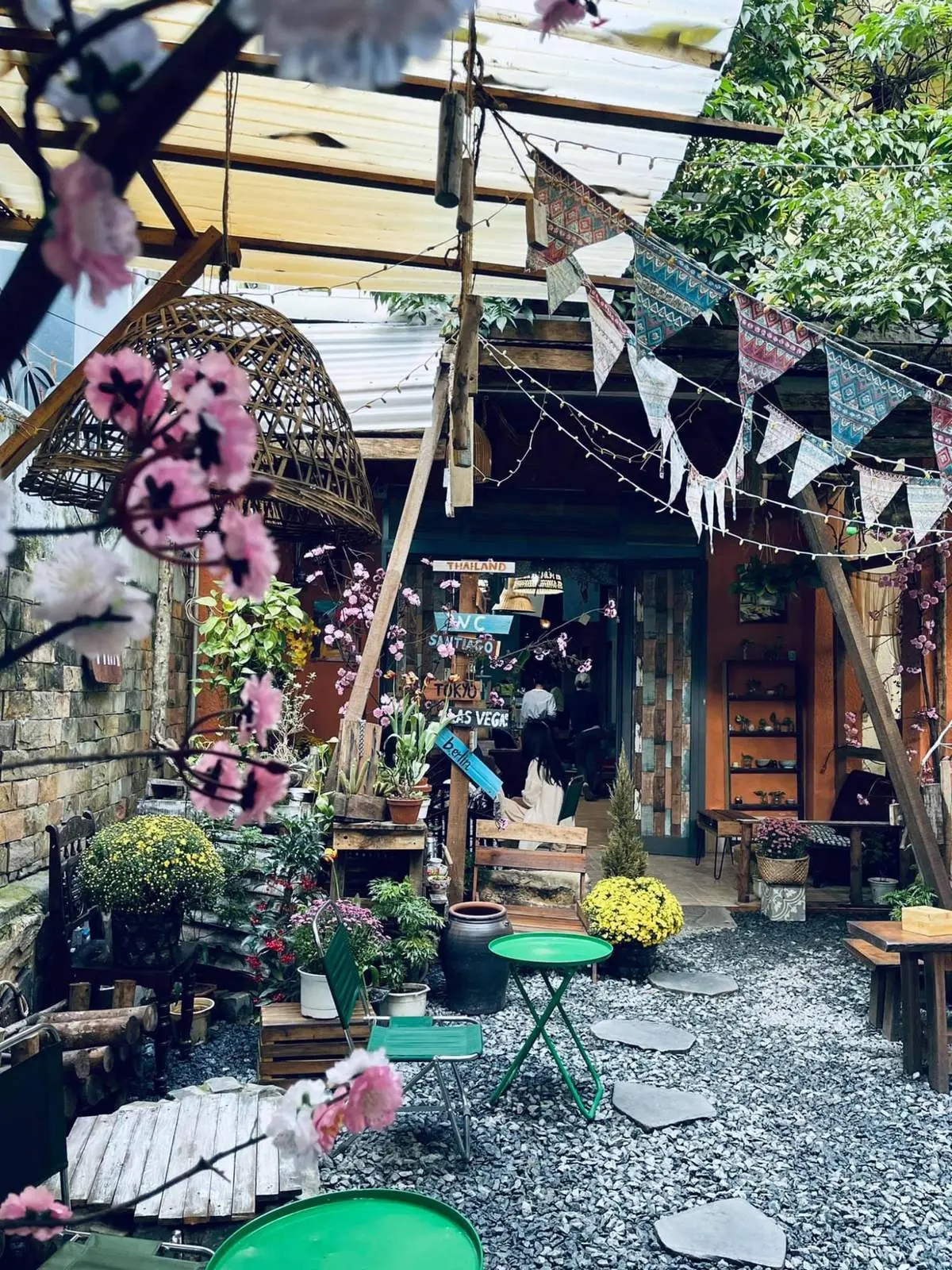 Qu&aacute;n Của Những Ng&agrave;y Đ&atilde; Cũ - Nơi những kỷ niệm đẹp được gửi gắm ở lại 3