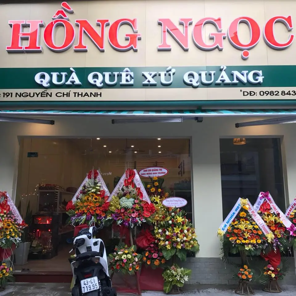 Qu&acirc;y quần c&ugrave;ng nhau tại Cơm g&agrave; Hồng Ngọc trứ danh Đ&agrave; Nẵng 10