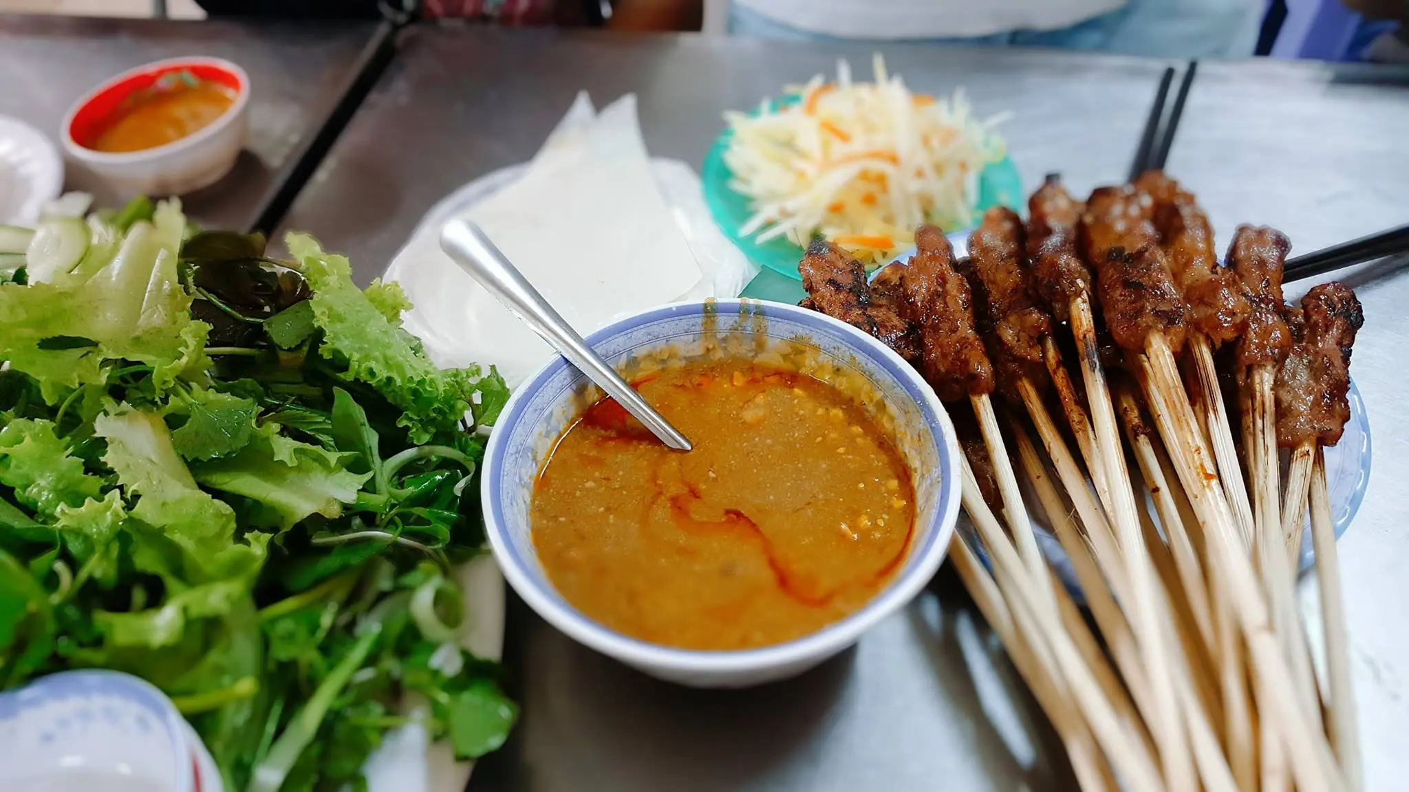 Qu&ecirc;n lối về với top 5 chợ ăn vặt Đ&agrave; Nẵng ngon bổ rẻ si&ecirc;u hấp dẫn 6