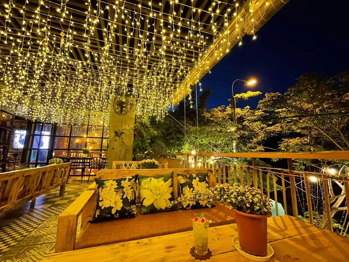 Saigon Brown Cafe Da Nang - Hương vị S&agrave;i G&ograve;n giữa l&ograve;ng Đ&agrave; Nẵng 7