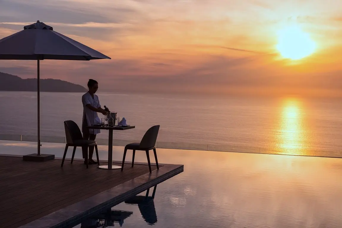 Sky View Restaurant - Nh&agrave; h&agrave;ng l&atilde;ng mạn l&yacute; tưởng cho c&aacute;c cặp đ&ocirc;i tại Đ&agrave; Nẵng 5