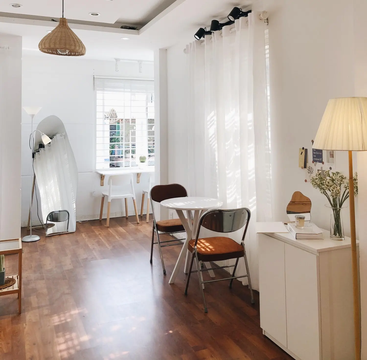 Sleeping Wood Café - Quán café đầy bình dị, chân thành, đáng yêu ở Đà Nẵng 23