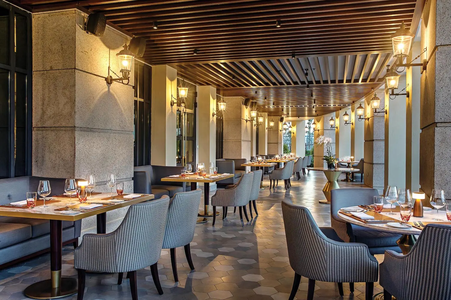 The Grill Đ&agrave; Nẵng - Đổ rầm rầm với nh&agrave; h&agrave;ng m&oacute;n T&acirc;y sang chảnh trong l&ograve;ng Đ&agrave; Nẵng 4