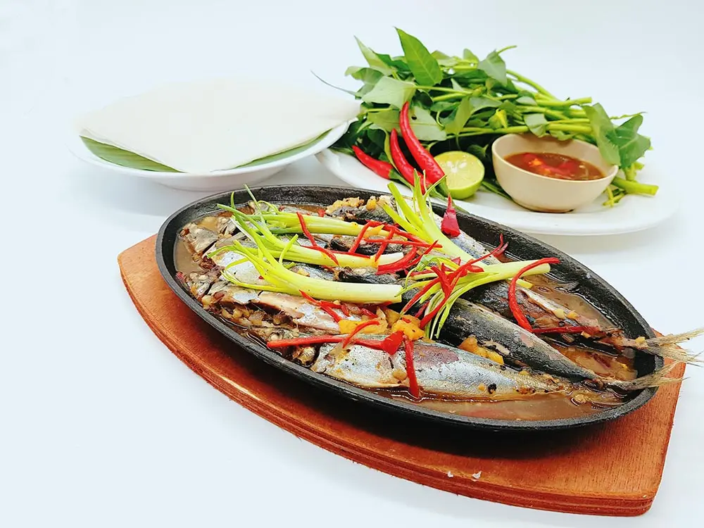 Thuộc nằm l&ograve;ng những qu&aacute;n C&aacute; nục cuốn b&aacute;nh tr&aacute;ng si&ecirc;u ngon tại Đ&agrave; Nẵng 2