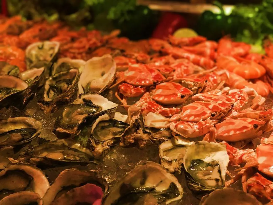 Thưởng thức buffet sang chảnh đẳng cấp quốc tế tại The Square &ndash; Novotel Premier Han River 12
