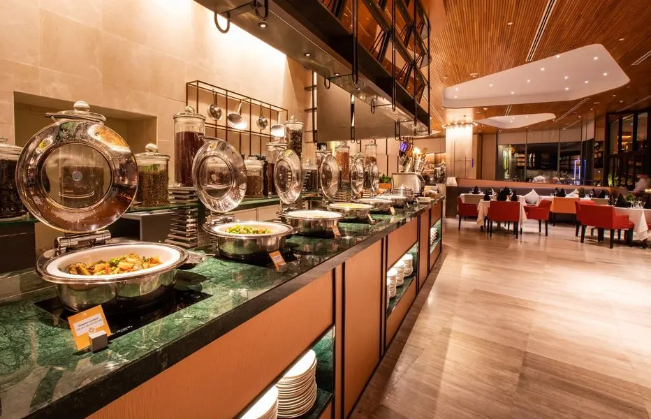 Thưởng thức buffet sang chảnh đẳng cấp quốc tế tại The Square &ndash; Novotel Premier Han River 11