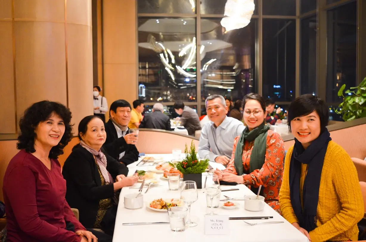 Thưởng thức buffet sang chảnh đẳng cấp quốc tế tại The Square &ndash; Novotel Premier Han River 9
