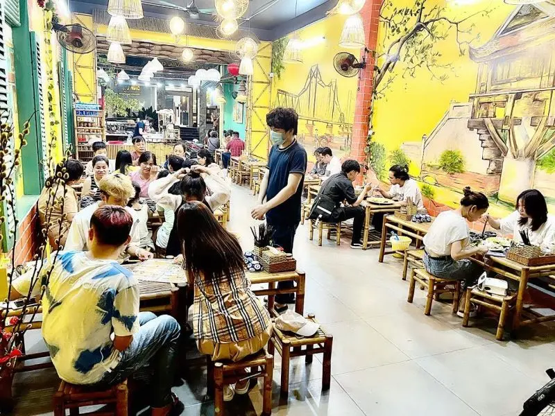 Top 10 qu&aacute;n b&uacute;n đậu mắm t&ocirc;m Đ&agrave; Nẵng đỉnh của ch&oacute;p 9