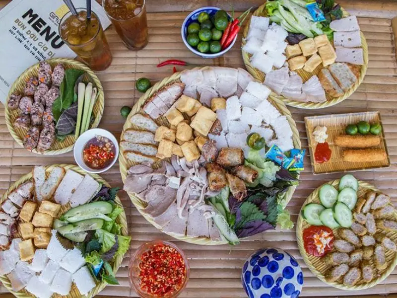 Top 10 qu&aacute;n b&uacute;n đậu mắm t&ocirc;m Đ&agrave; Nẵng đỉnh của ch&oacute;p 5