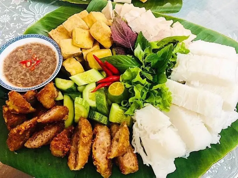 Top 10 qu&aacute;n b&uacute;n đậu mắm t&ocirc;m Đ&agrave; Nẵng đỉnh của ch&oacute;p 6