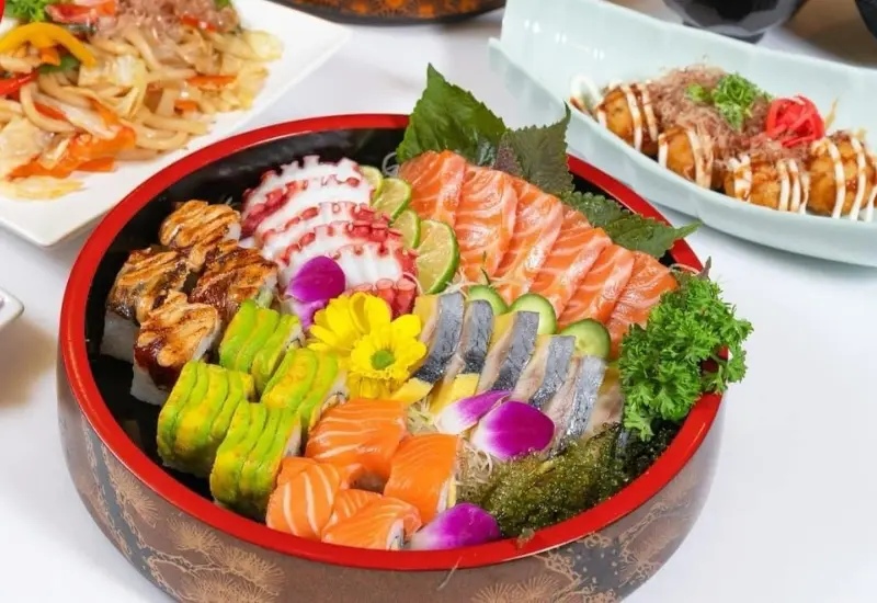 Top 13 quán sushi Đà Nẵng siêu ngon và chất lượng nhất 10