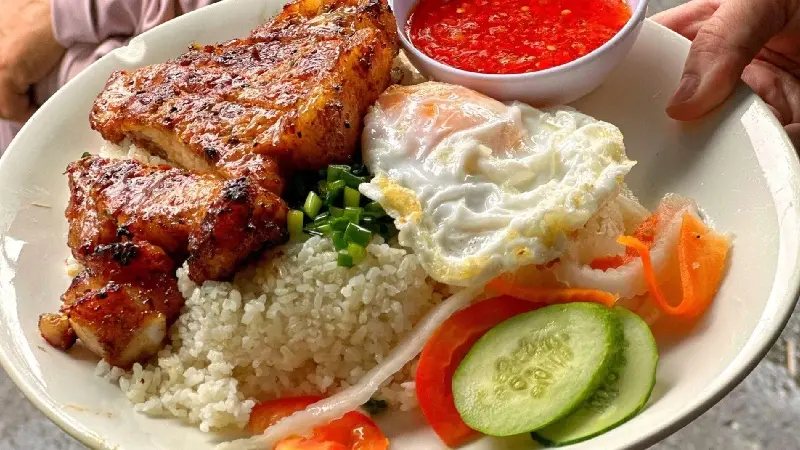 Top 14 qu&aacute;n cơm tấm Đ&agrave; Nẵng chuẩn vị S&agrave;i G&ograve;n kh&ocirc;ng thể bỏ lỡ 5
