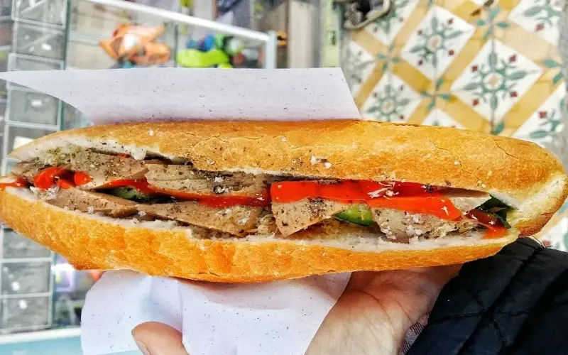 Top 15 qu&aacute;n b&aacute;nh m&igrave; Đ&agrave; Nẵng ngon nức tiếng 3