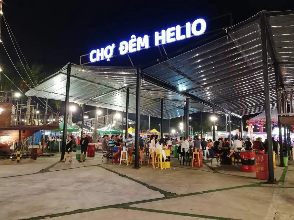 Top 6 khu chợ ăn đ&ecirc;m nổi tiếng tại Đ&agrave; Nẵng m&agrave; bạn kh&ocirc;ng n&ecirc;n bỏ qua 4
