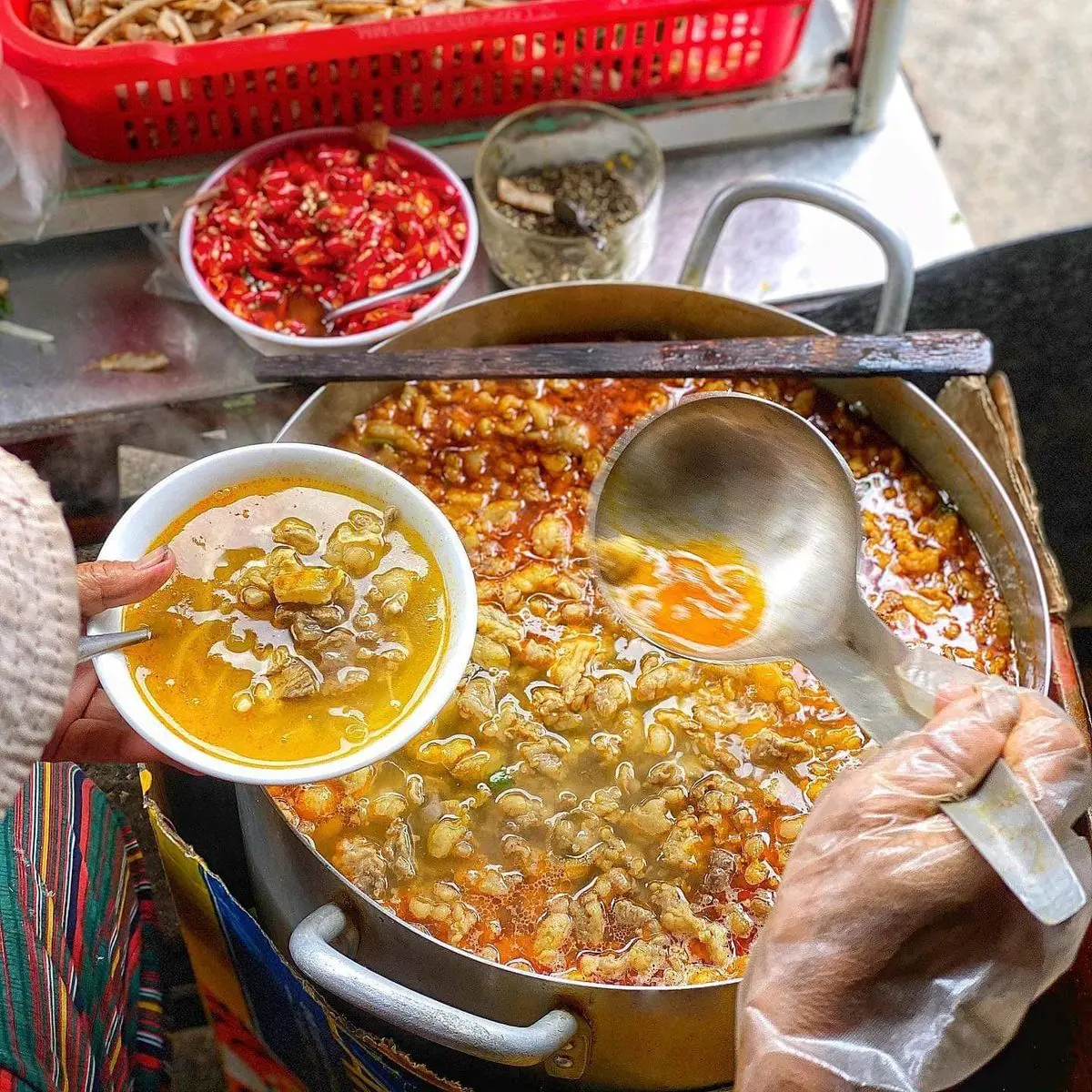 Top 7 qu&aacute;n b&aacute;nh canh Đ&agrave; Nẵng ngon nức l&ograve;ng thực kh&aacute;ch 8