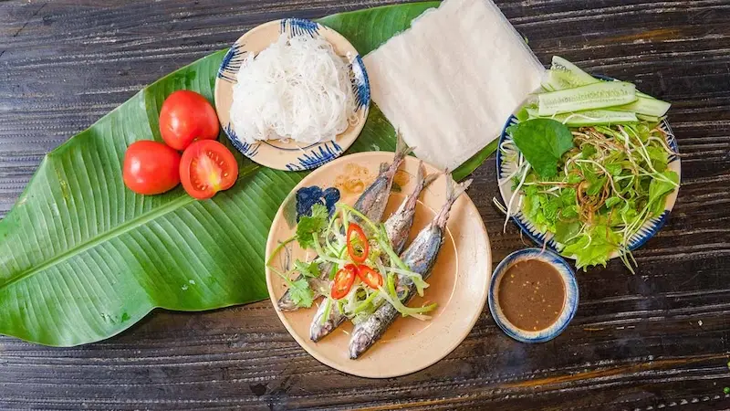 Top 7 qu&aacute;n c&aacute; nục hấp cuốn b&aacute;nh tr&aacute;ng hấp dẫn tại Đ&agrave; th&agrave;nh 2
