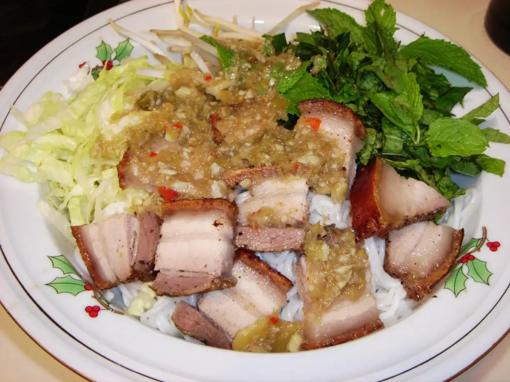 Top những qu&aacute;n ngon l&acirc;u đời tại Đ&agrave; Nẵng, thử ngay bạn nh&eacute; 6