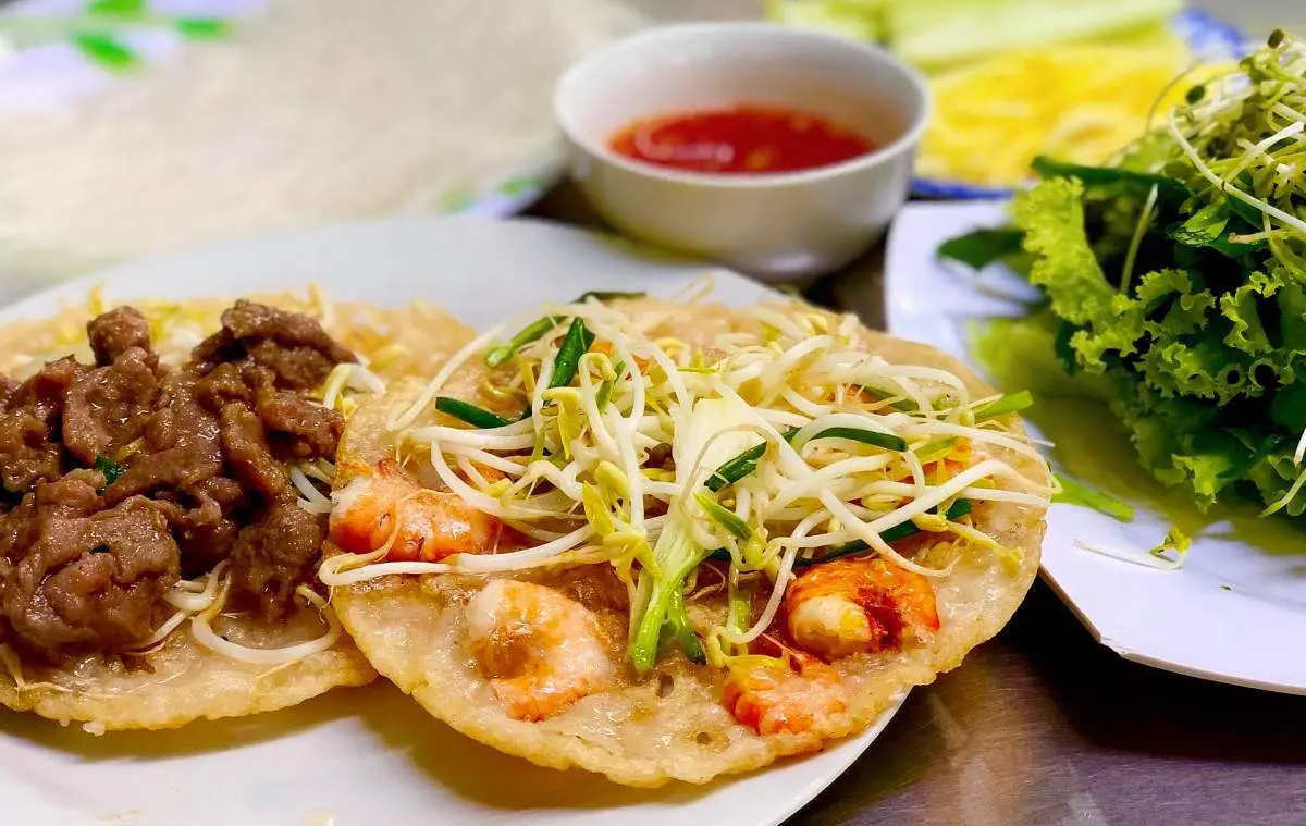Top 4 quán bánh xèo tôm nhảy Đà Nẵng thú vị nhất 2026