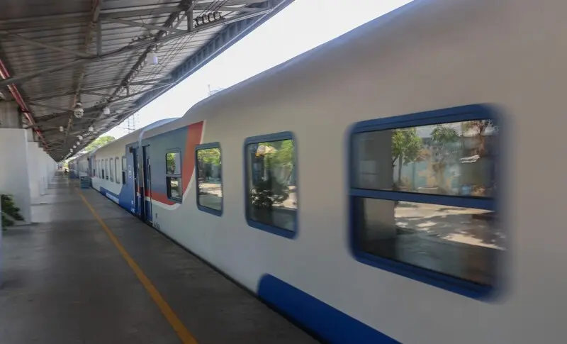 Trải nghiệm đo&agrave;n t&agrave;u chất lượng cao S&agrave;i G&ograve;n - Đ&agrave; Nẵng SE21/ SE22 2