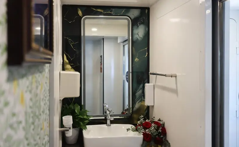 Trải nghiệm đo&agrave;n t&agrave;u chất lượng cao S&agrave;i G&ograve;n - Đ&agrave; Nẵng SE21/ SE22 6