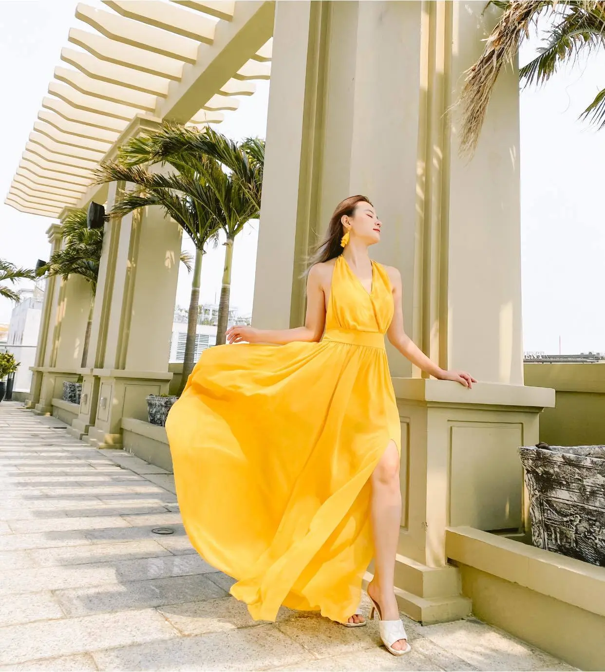 C&ugrave;ng N&agrave;ng thơ Tạ Xu&acirc;n Hương review du lịch Đ&agrave; Nẵng 12