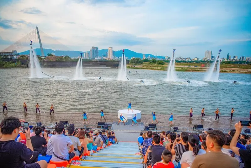 Da Nang Downtown tổ hợp vui chơi giải tr&iacute; đẳng cấp b&ecirc;n s&ocirc;ng H&agrave;n 8