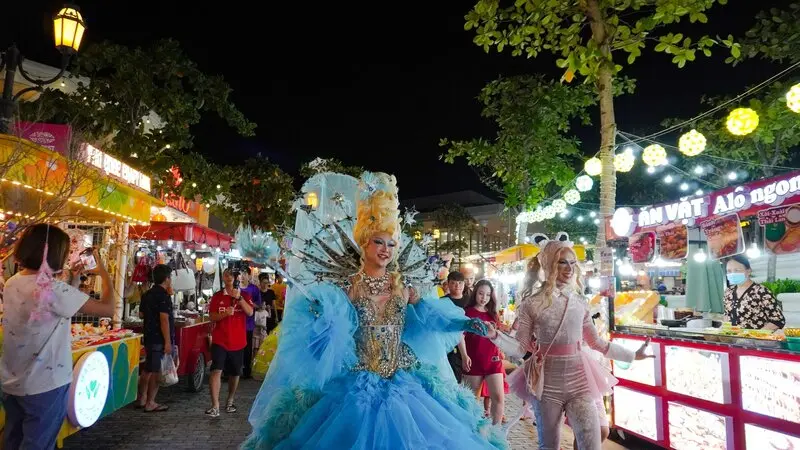 Da Nang Downtown tổ hợp vui chơi giải tr&iacute; đẳng cấp b&ecirc;n s&ocirc;ng H&agrave;n 4