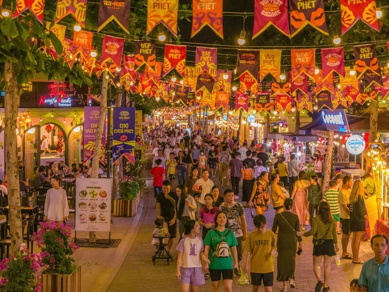Da Nang Downtown tổ hợp vui chơi giải tr&iacute; đẳng cấp b&ecirc;n s&ocirc;ng H&agrave;n 3